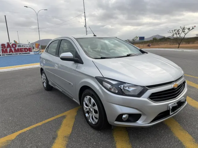 Chevrolet Onix Hatch LT 1.4 8V Flex Aut. 4P 2018