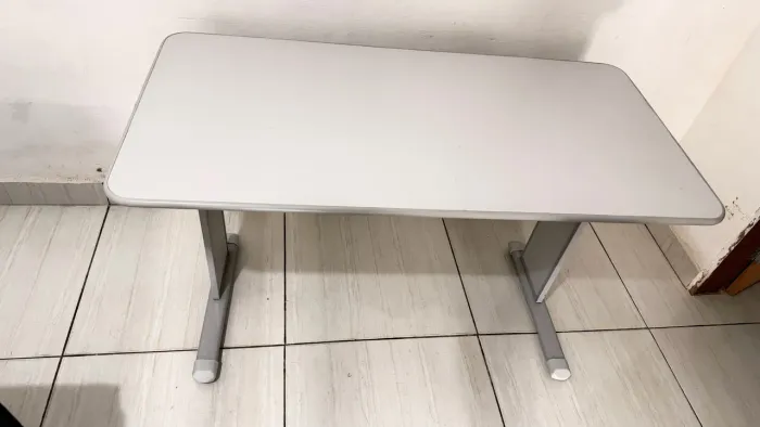 Mesa de Escritório/Estudo 1,20m - Estado de Nova