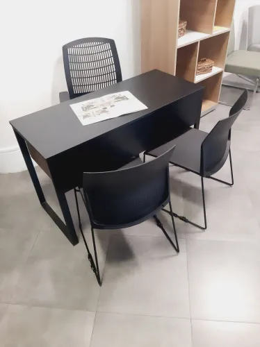 Mesa Home Office Preta