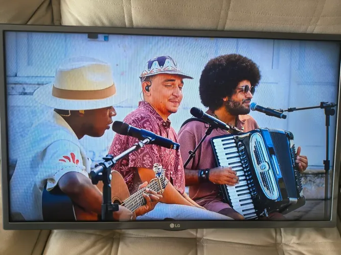 Vendo Smart tv LG 32 polegadas