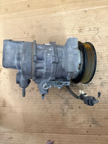 COMPRESSOR DE AR FORD KA 1.0 3cc