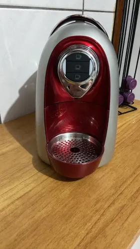 Cafeteira três corações (cápsulas)