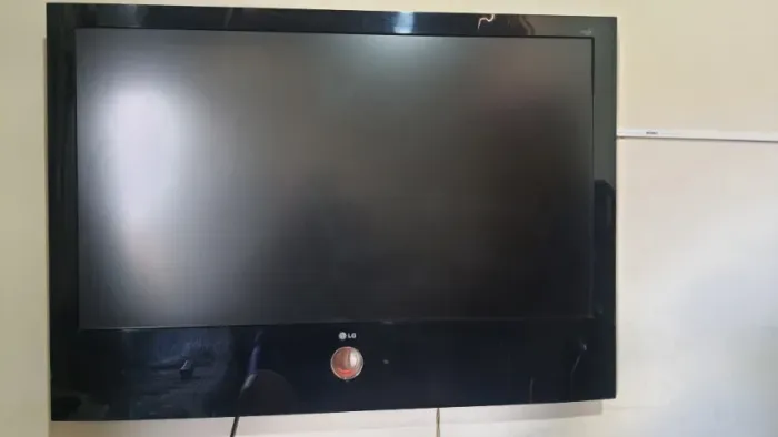 Tv LG 47 Scarlet Full Hd