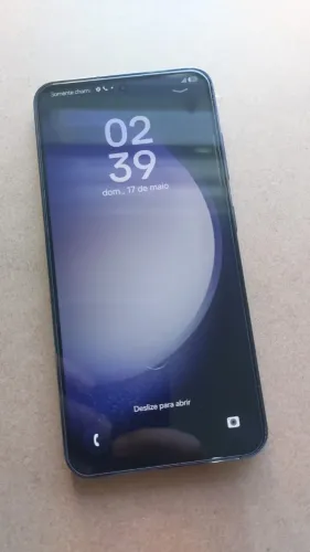 Celular Samsung S23 com 256 gigas na cor preta excelente estado
