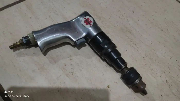 Parafusadeira Reversível
