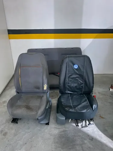 OPORTUNIDADE! JOGO DE BANCOS ORIGINAL VOLKSWAGEN FOX - PREÇO PRA VENDER!