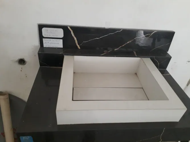 Pias de porcelanato