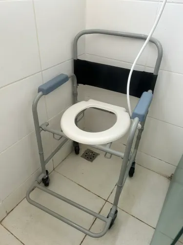 Cadeira higiênica 