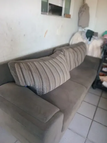 Sofá de 3 é 2 lugares