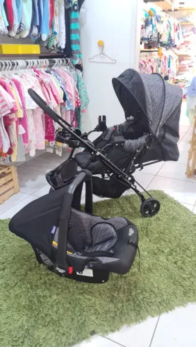 CARRINHO DE BEBÊ+BEBÊ CONFORTO