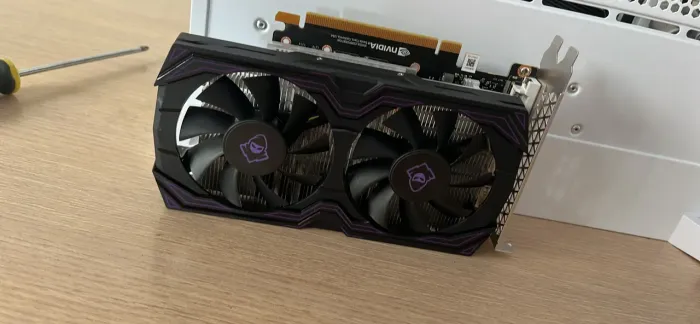 GTX 1660 Super 6GB Mancer - 8 Meses de Uso