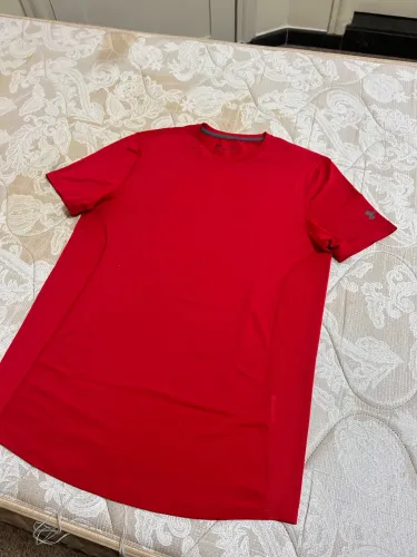 Camisa Under Armor - Tam M