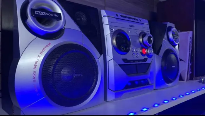 Som Philips FW-M37
