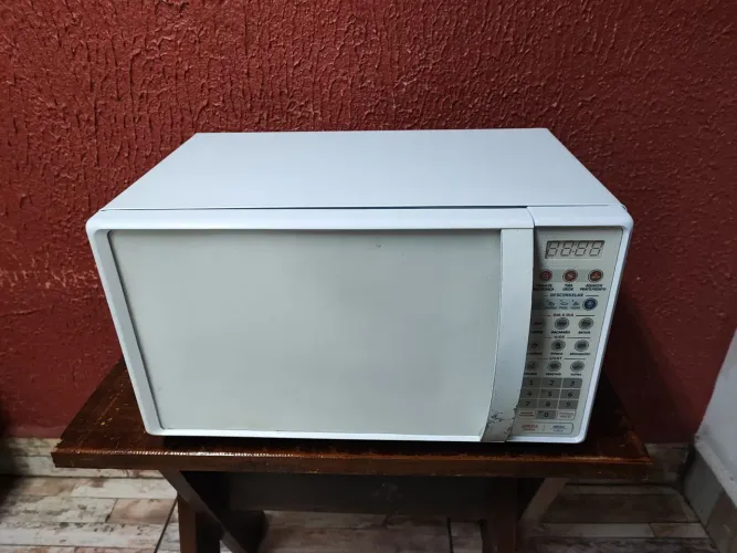 Microondas Electrolux 20L