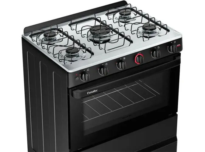 Vende-se fogão 5 Esmaltec bocas na cor preta e em inox