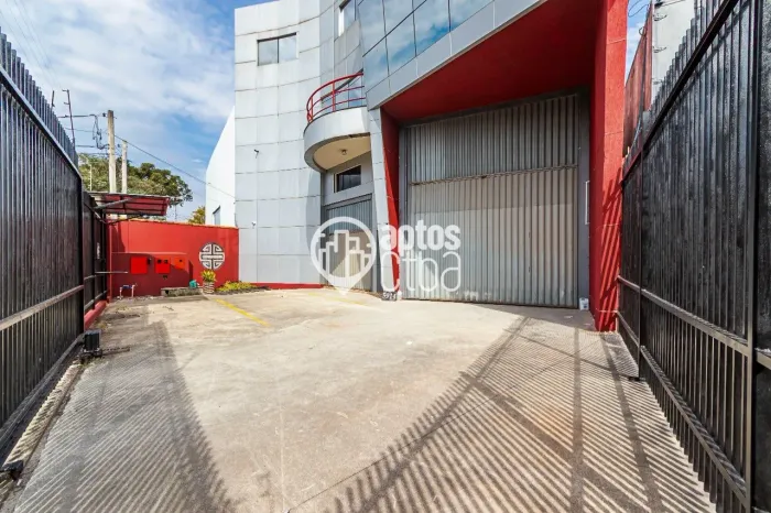 Barracão para Locação, 1.679,58m² | Estrutura Completa para Operação, Uberaba - Curitiba/P