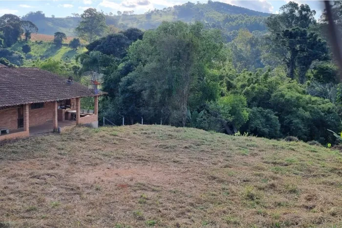 "Refúgio Familiar: Chácara em Socorro, SP" Terreno com 2000mts²