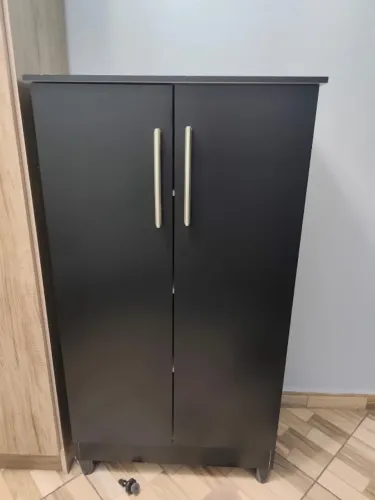 Armário Multiuso Preto 2 Portas com Prateleiras - R$ 99