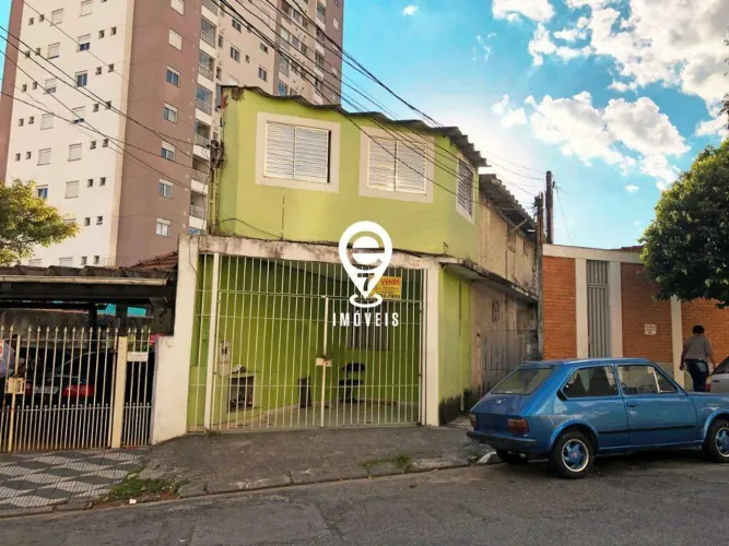 OPORTUNIDADE NA VILA GUMERCINDO TERRENO COM 3 CASAS