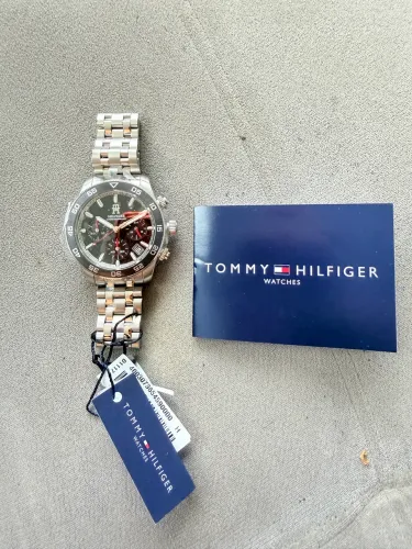 Relógio Tommy Hilfiger novo na caixa 
