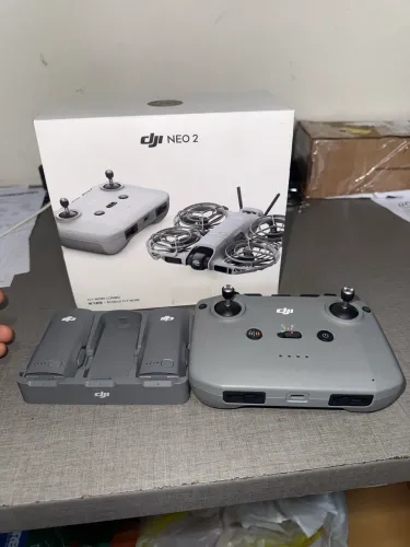 DJI Neo 2 Fly More Combo - Estado de Nov