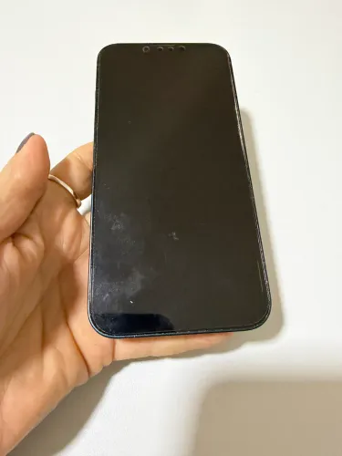 iPhone 128GB - Preto