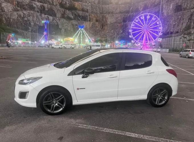 Peugeot 308 Quiksilver 1.6 Flex 16V 5P Mec. 2015