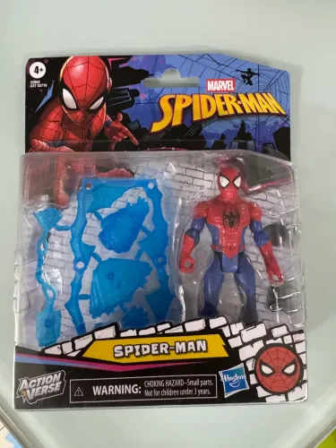 Boneco homem aranha Marvel