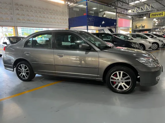Honda Civic Sedan Lx/lxl 1.7 16V 115cv Aut. 4P 2006