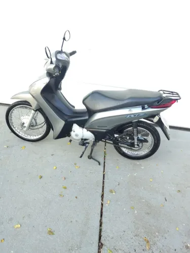 Honda biz 125 es partida eletrica