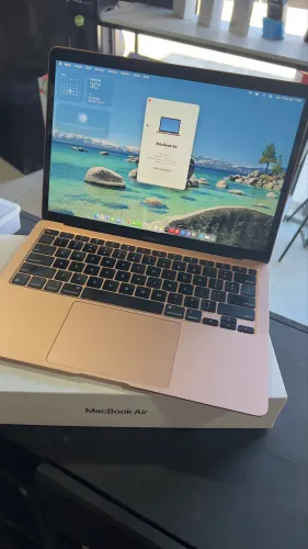 MacBook Air M1 8gb/256gb Gold 