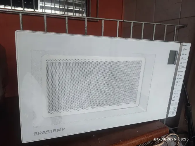 Microondas Brastemp active 32 litros ,semi novo