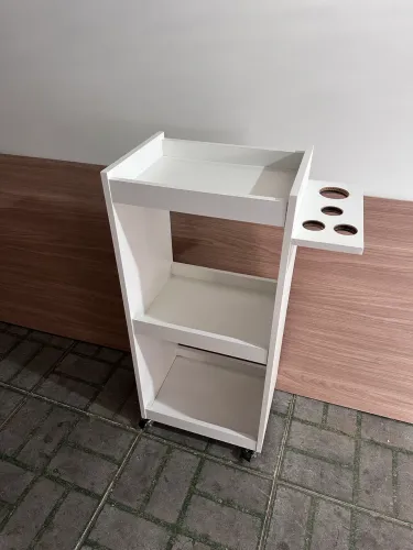 Carrinho Auxiliar MDF 90x40 Novo.