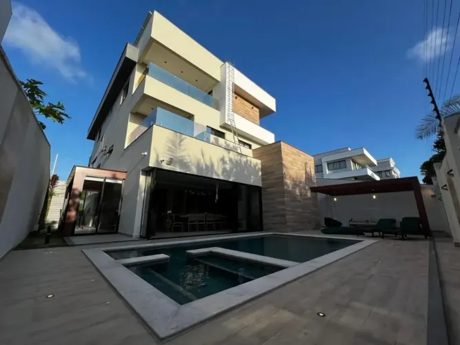AB| Casa no Alphaville | Projetada | Climatizada | Mobiliada