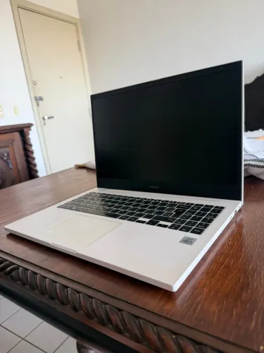 Notebook Samsung E30 i3