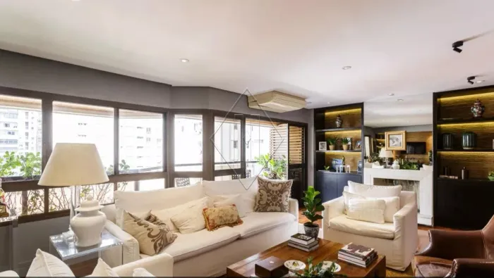 Apartamento para venda em Itaim Bibi com 4 quartos, sendo 2 suítes, 190m²