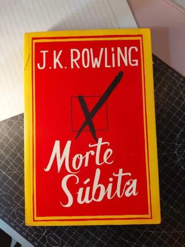 Livro Morte súbita - JK Rolling
