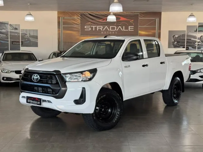Toyota Hilux CD 4X4 2.8 Diesel Mec. 2021