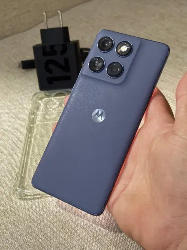 Motorola Edge 60 Fusion 5G - 256GB - Avalio trocas e aceito cartão