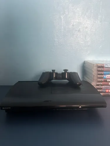 Ps3 super slim + jogos mídia física 
