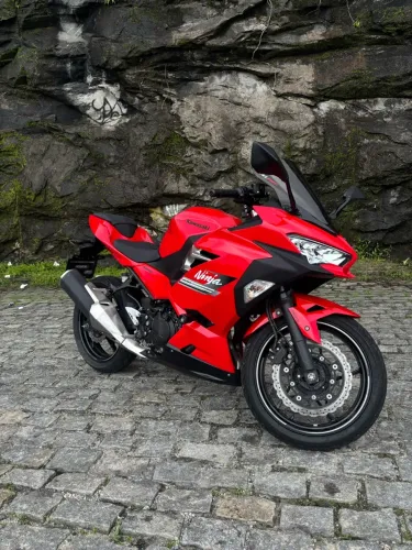 Kawasaki Ninja 400