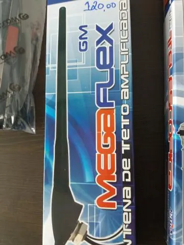 Antena de rádio amplificada para teto