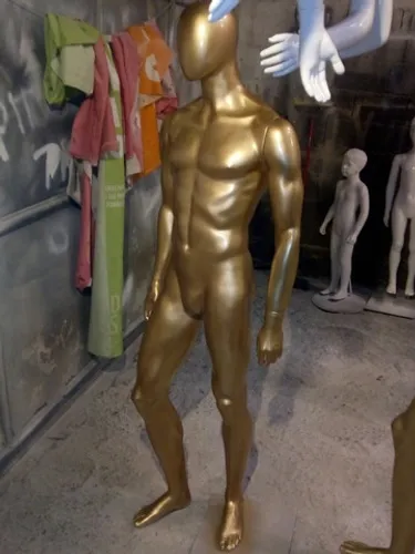 manequim masculino tradicional 