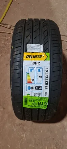Pneus 195/35/18 Delinte novo