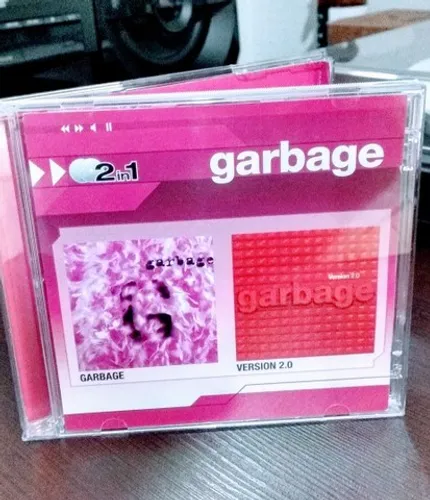 Garbage - Garbage e Version 2.0 (LEIA A DESCRIÇÃO)