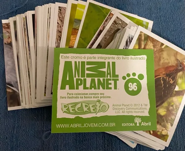 30 figurinhas Animal Planet