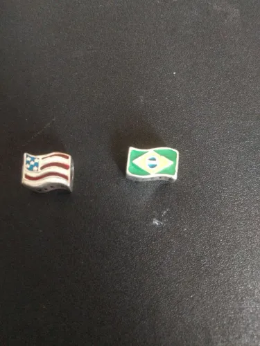 Berloques em prata.