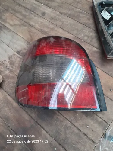 Lanterna traseira esquerda Renault scenic fume