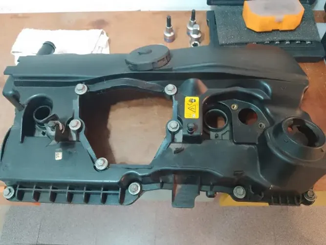 Tampa do Motor Original N46 BMW 320i 120i 2.0 Aspirada Gasolina