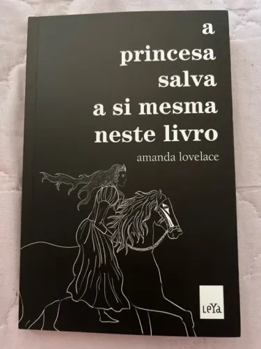 Livro A princesa salva a si mesma neste livro